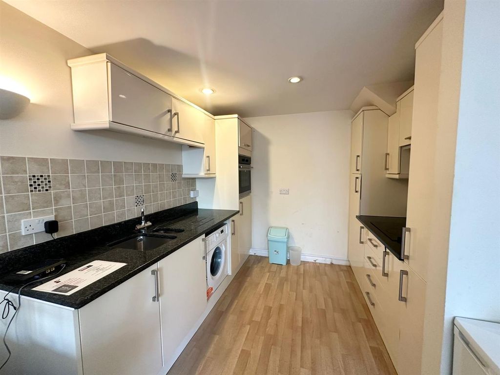 Property photo 3 of 10 Whatsapp Image 2024-08-27 At 5.01.36 Pm.Jpeg