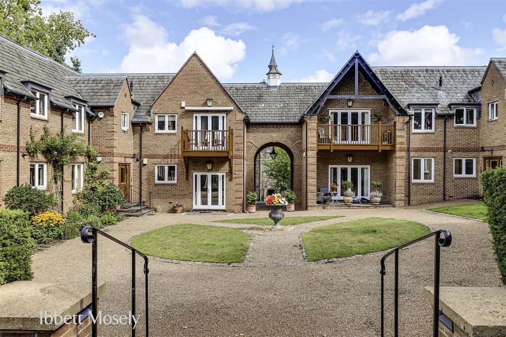 Property photo 2 of 14 5.Jpg