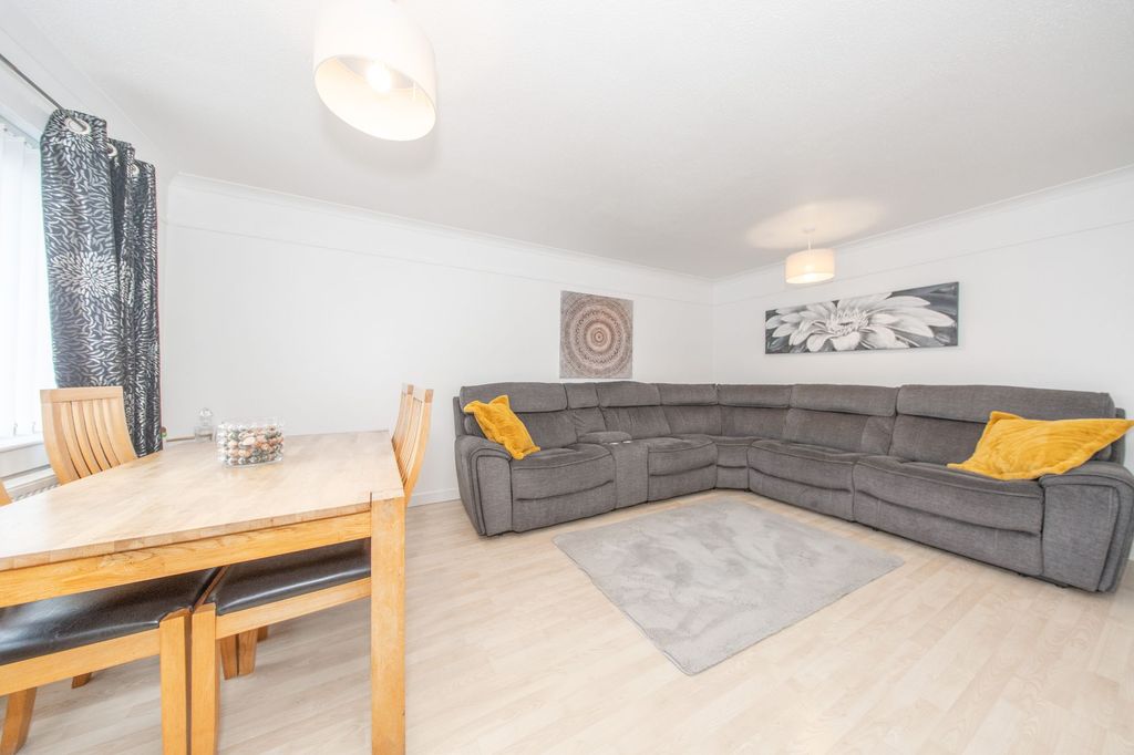 Additional image 5 of 3 bed terraced house for saleHuntly Avenue, Deans, Livingston EH54