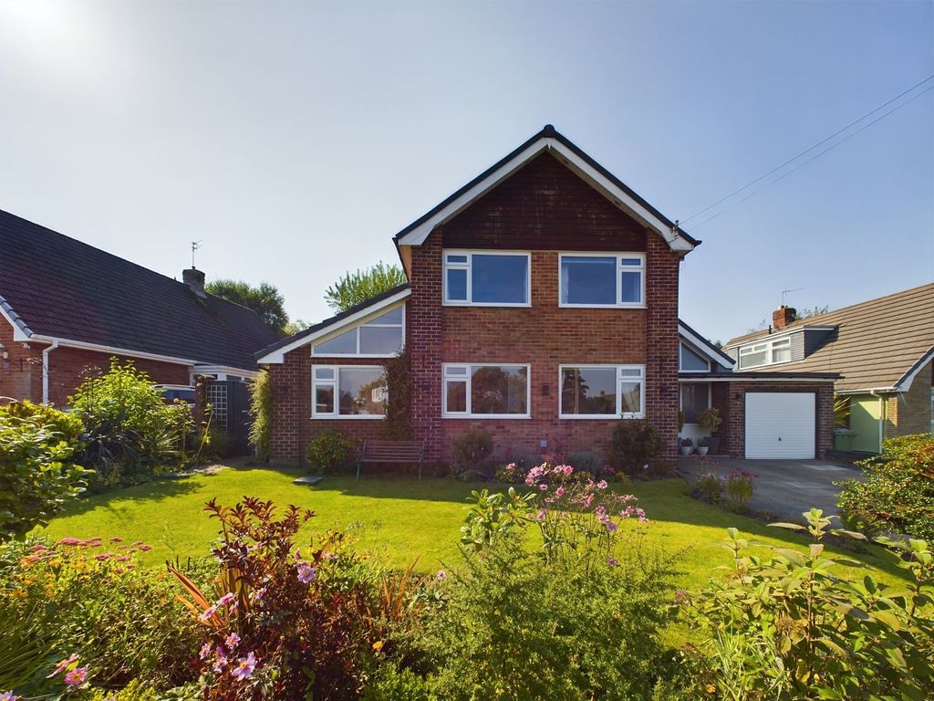 Property photo 1 of 38