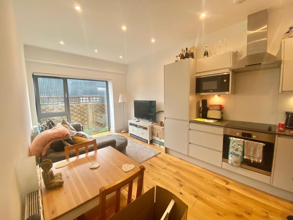 Property photo 2 of 4 Kitchen