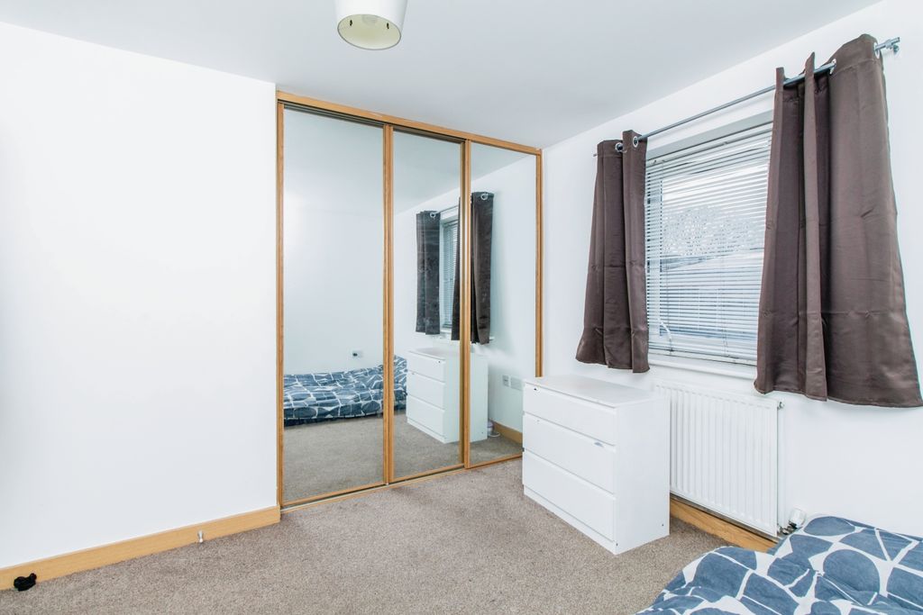 Property photo 2 of 16 Photography