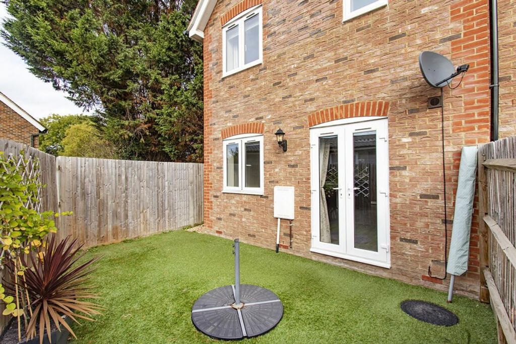 Property photo 1 of 4