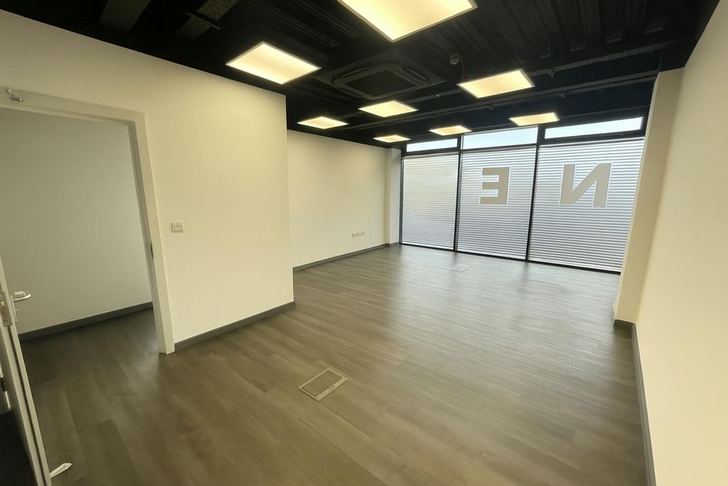 Property photo 3 of 7 Bb5F2F94C222409698B08200628Fd0F5.Png