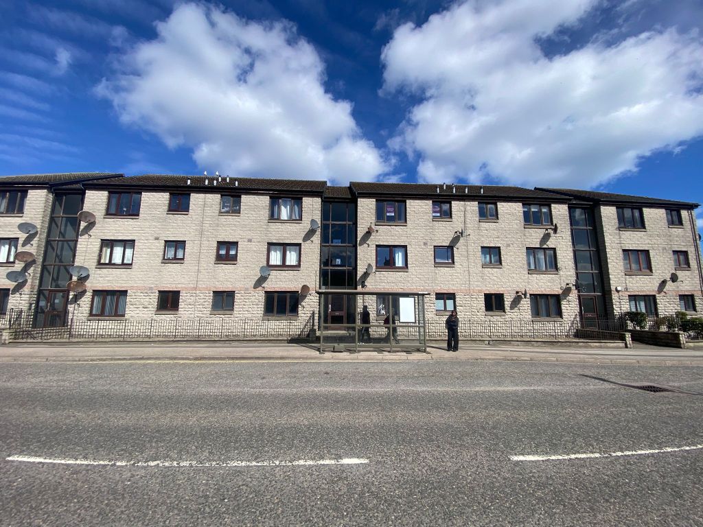 Property photo 2 of 6 2.Jpeg