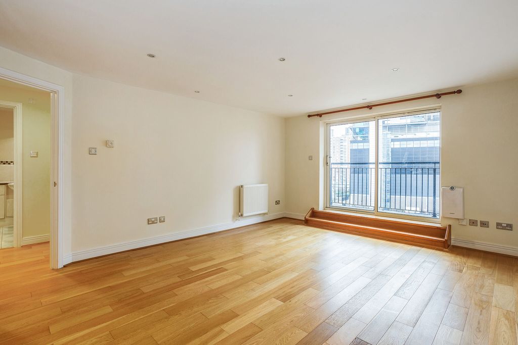 Property photo 3 of 9