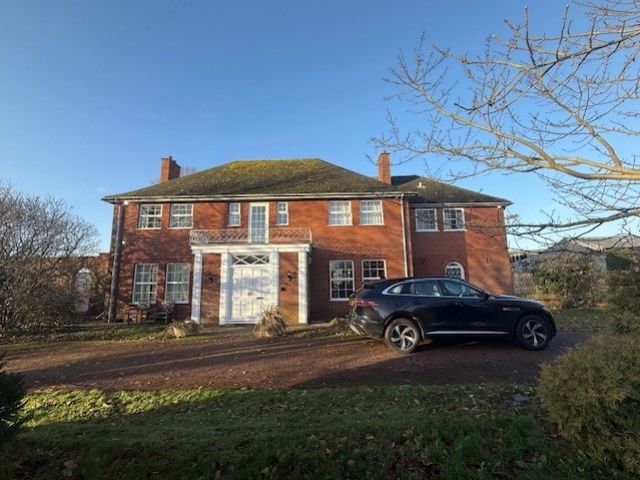 Property photo 1 of 12 E