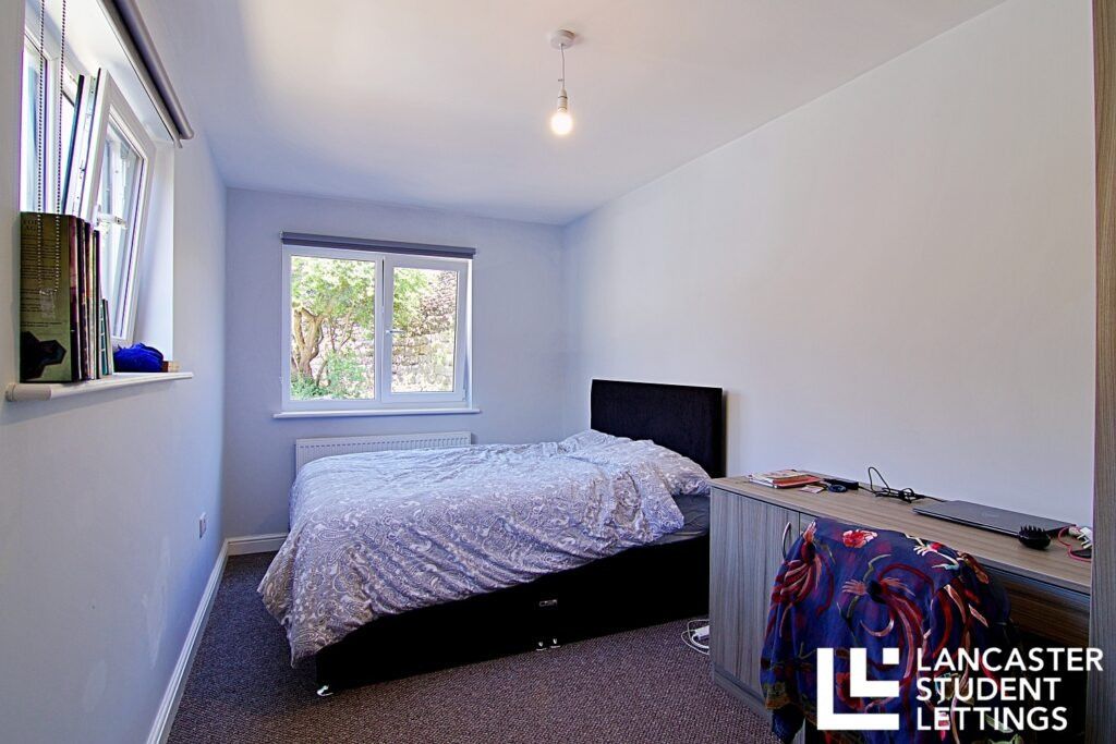 Property photo 3 of 10 Property Photo