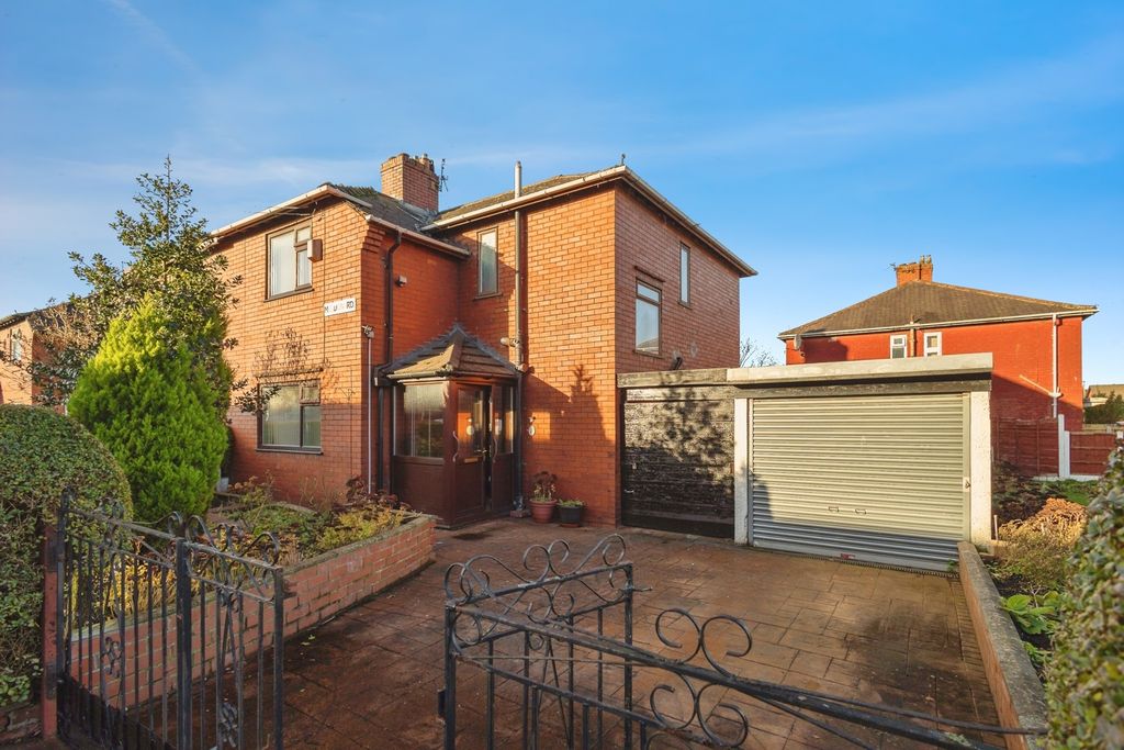 Property photo 1 of 22 Pbox-Img.Jpg