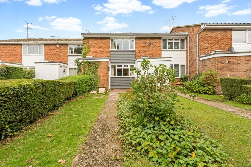 Property photo 2 of 11