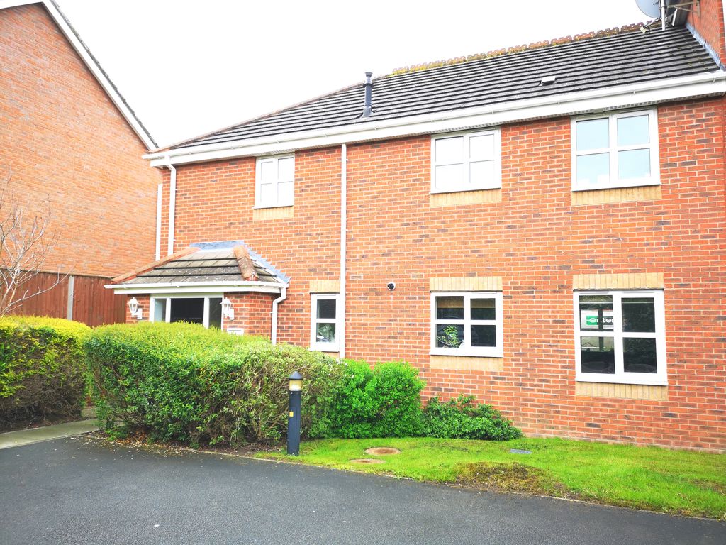 Property photo 1 of 6 External Front