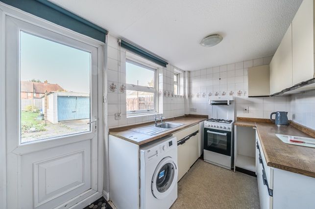 Property photo 2 of 11