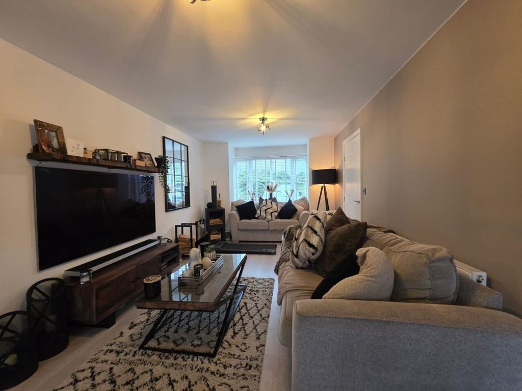 Property photo 3 of 16 10.Jpg