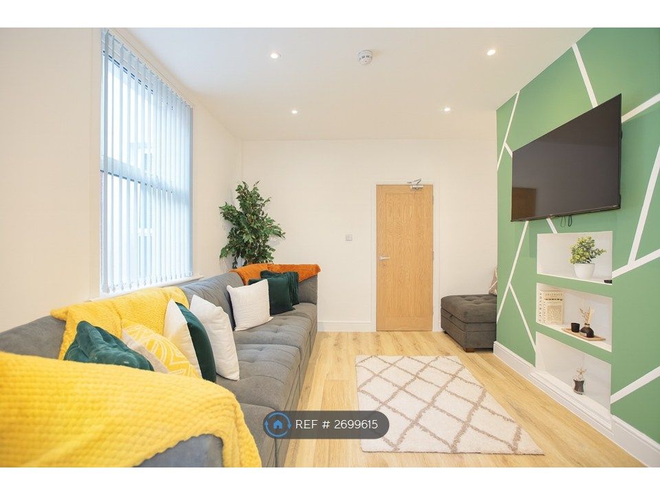 Property photo 1 of 35