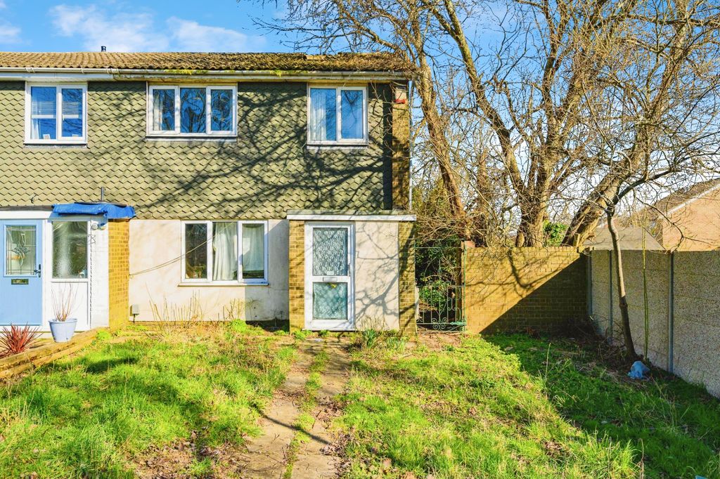 Property photo 1 of 17 Photography