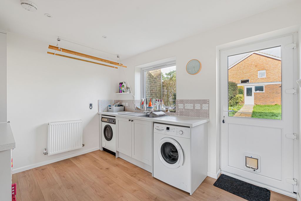 Additional image 9 of 4 bed link detached house for saleMoggs Mead, Petersfield, Hampshire GU31