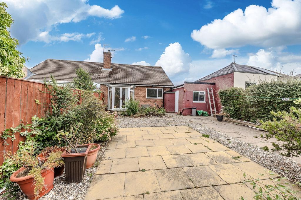 Property photo 2 of 22 Rear Garden
