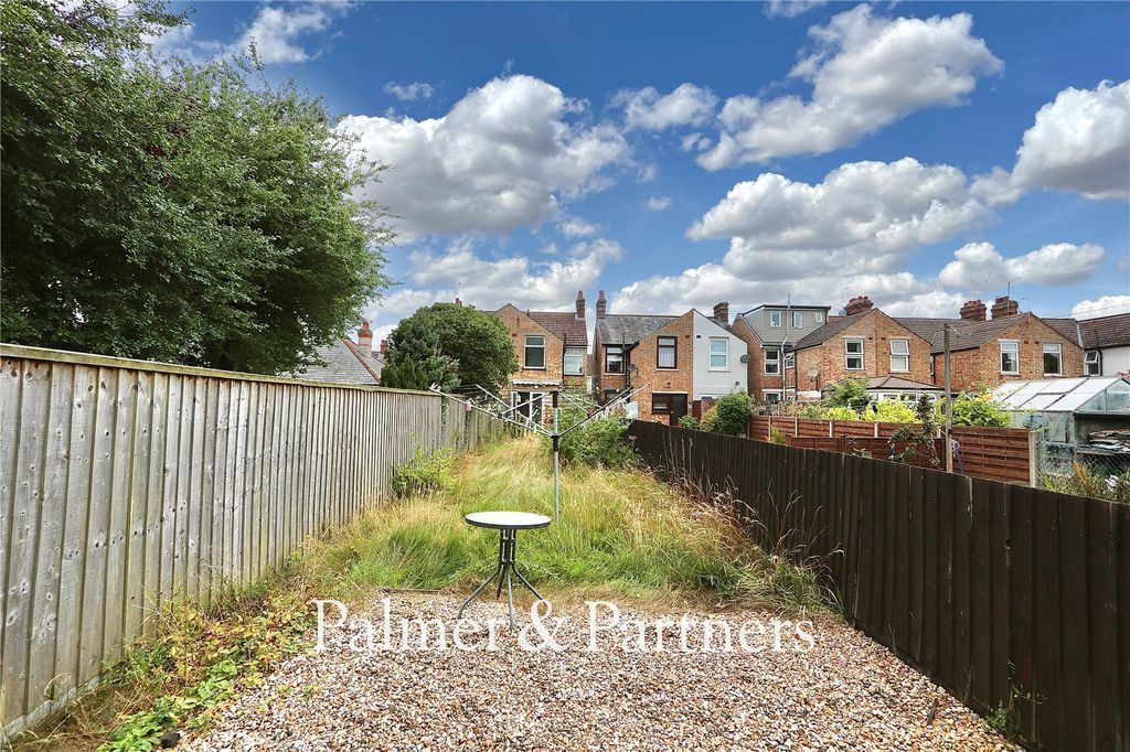 Property photo 2 of 19 Picture No. 03