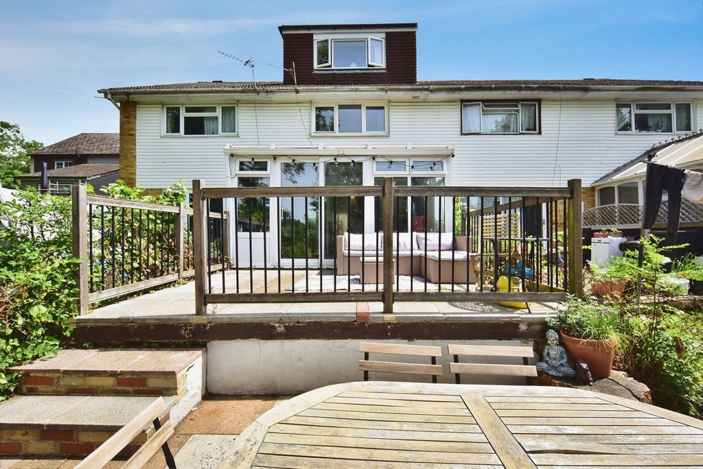 Property photo 2 of 21 Pbox-Img.Jpg