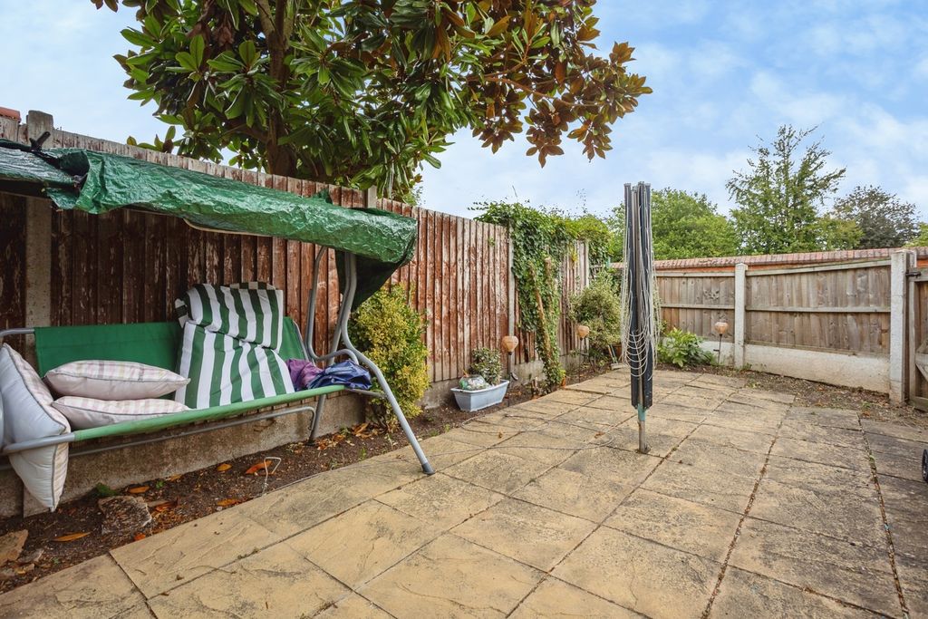 Property photo 2 of 14 Pbox-Img.Jpg