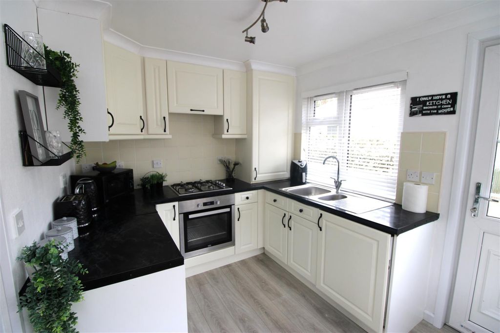 Property photo 3 of 16 Img_2291.Jpg