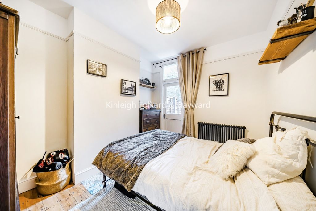 Property photo 2 of 7 489Ffe0c-d3c3-42Aa-9