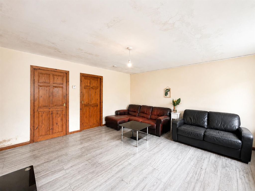 Property photo 2 of 10 Reception Room