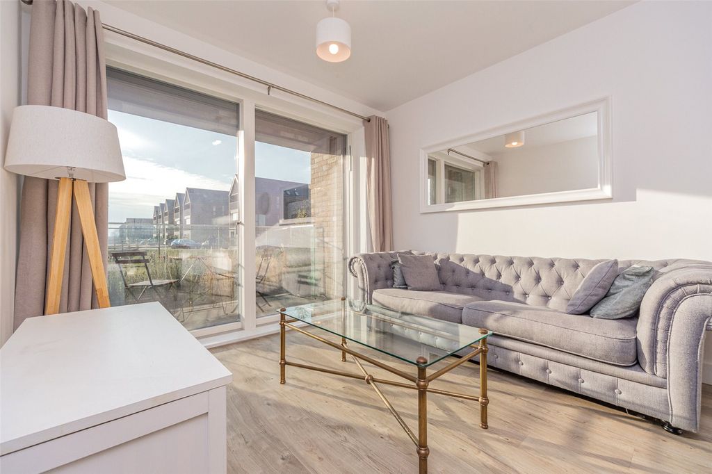 Property photo 2 of 14 Picture No. 03