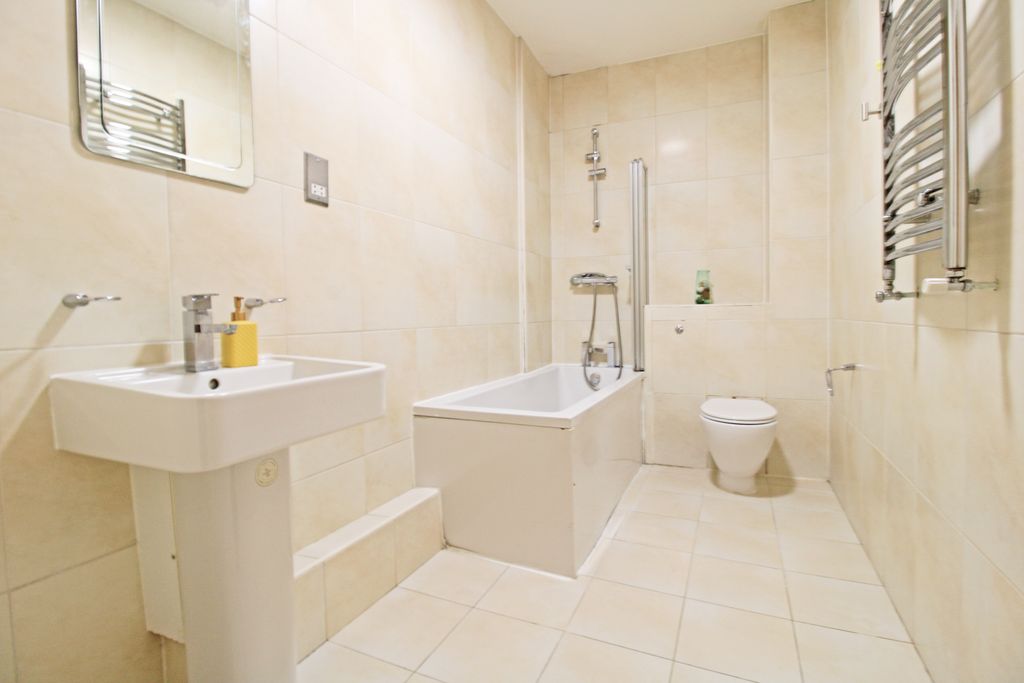 Property photo 2 of 7 Img_8293