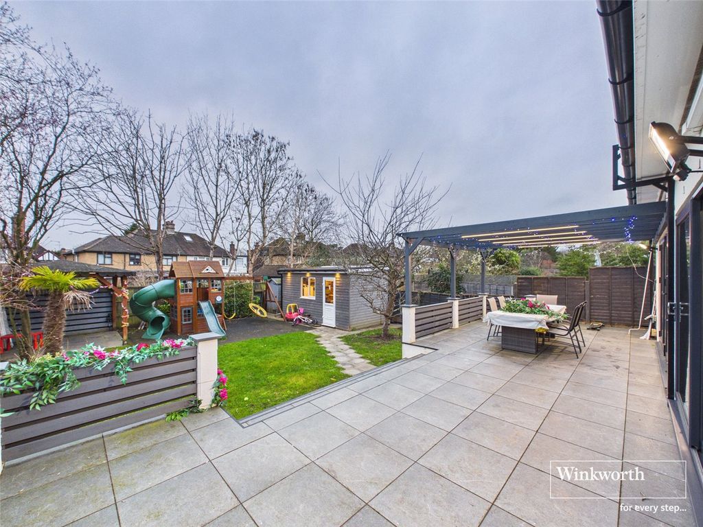Additional image 29 of 7 bed detached house for saleEdgwarebury Lane, Edgware HA8