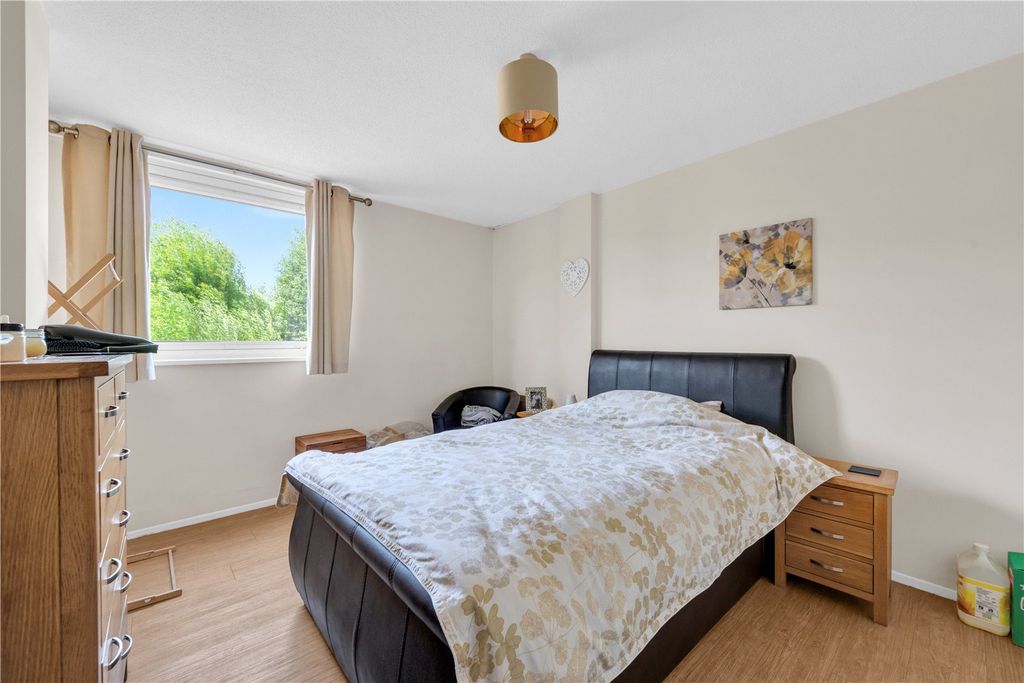 Property photo 2 of 10 Picture No. 04