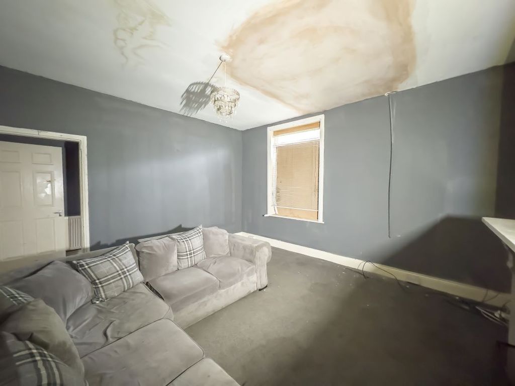 Property photo 3 of 10 Image 3