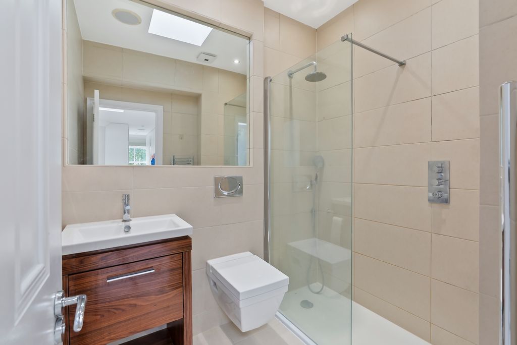 Additional image 11 of 4 bed semi-detached house for saleGrosvenor Road, Richmond TW10