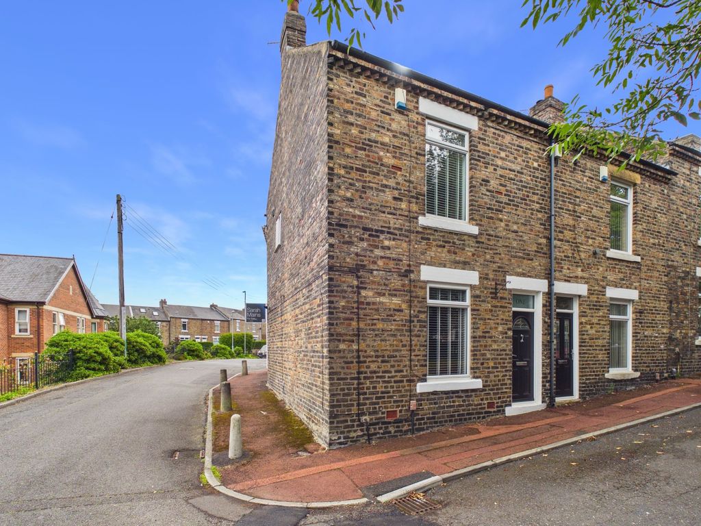 Property photo 1 of 11 External