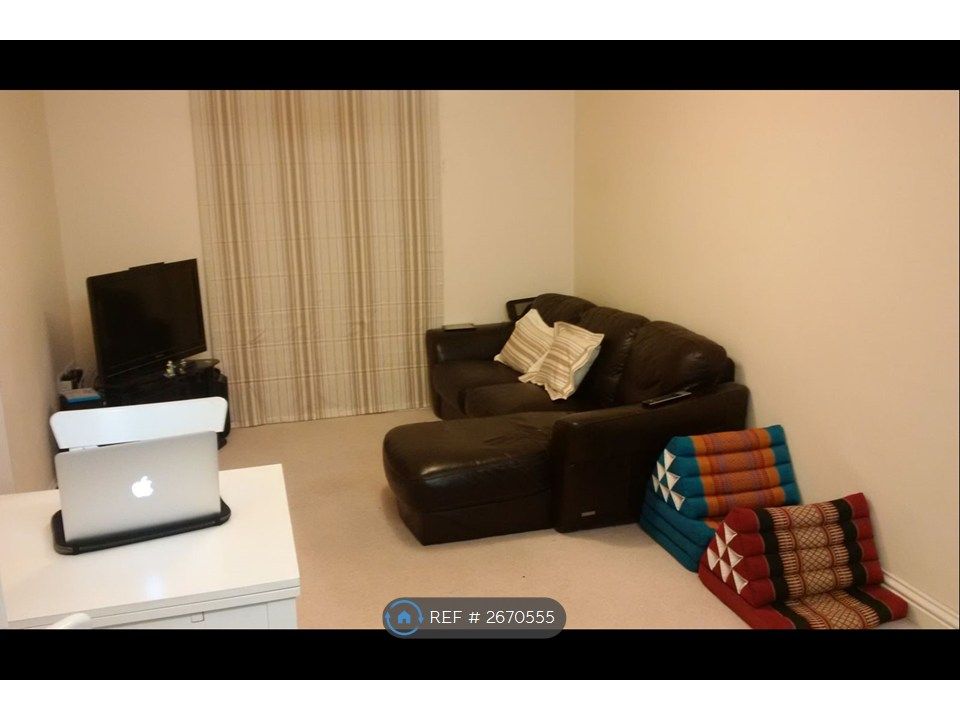 Property photo 3 of 8