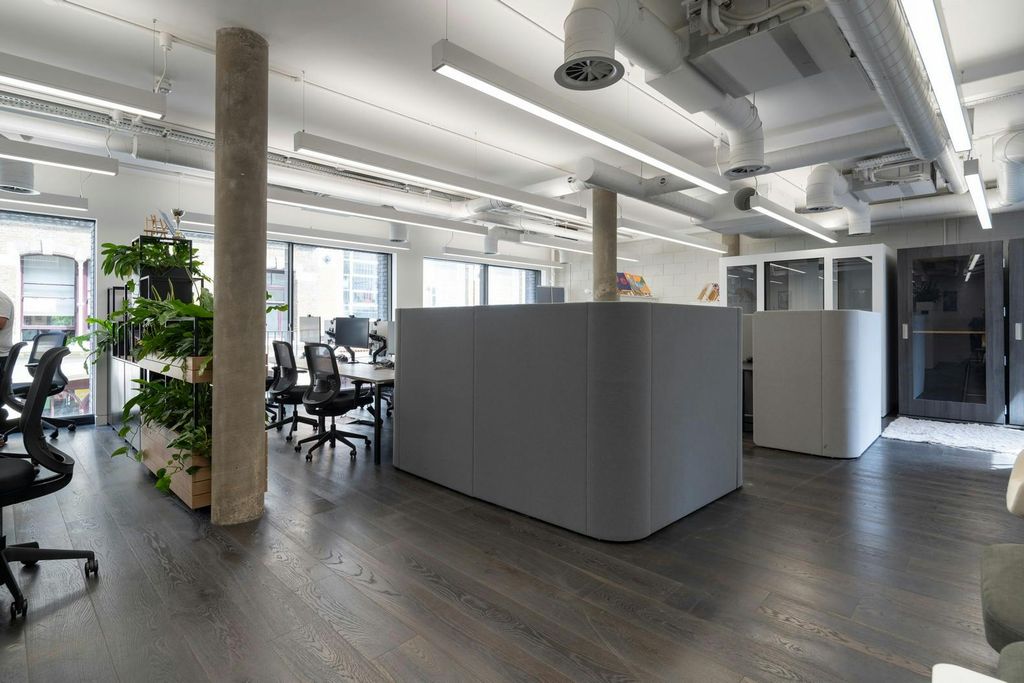 Property photo 3 of 9 Main Office Space