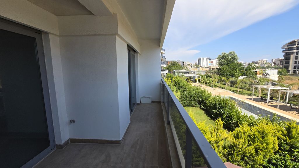 Property photo 1 of 18 Ultra-Modern Antalya Homes In Altintas For Sale - Balconies With Surrounding Views