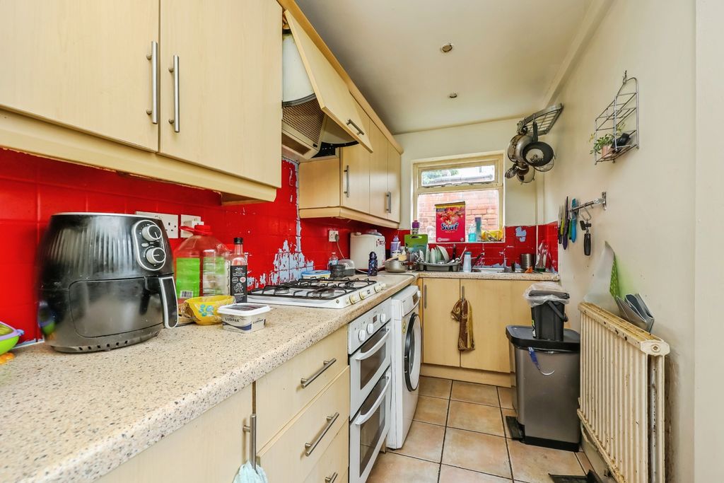 Property photo 3 of 15