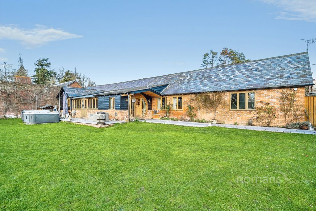 Property photo 1 of 20 Pbox-Img.Jpg