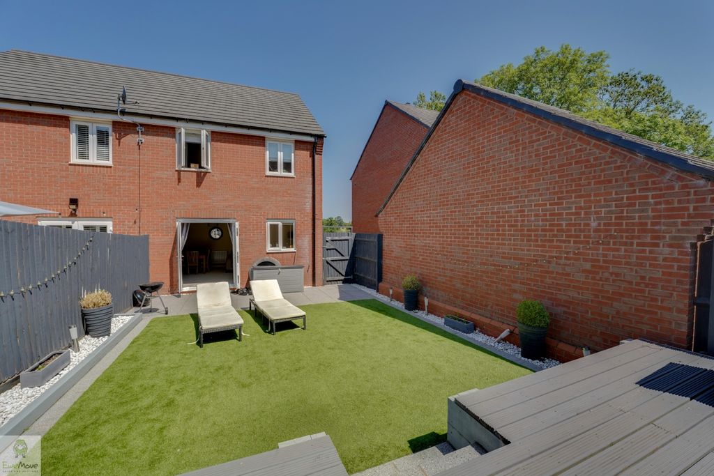 Property photo 1 of 11 Dsc00609-Dsc00613