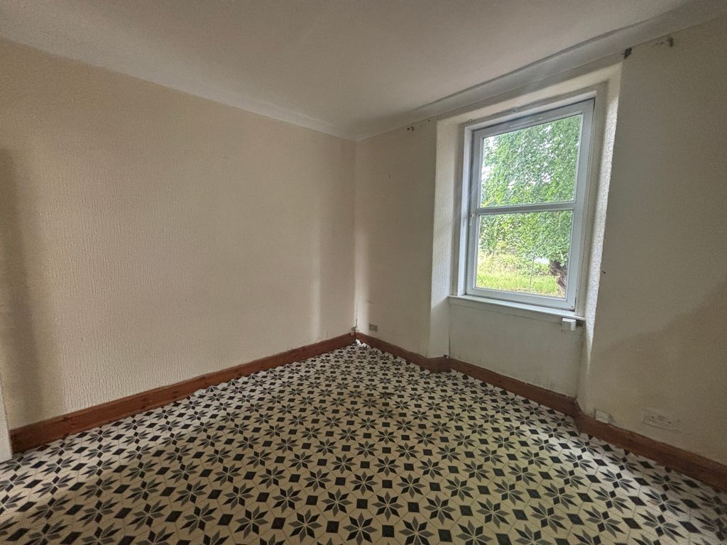 Property photo 3 of 12 3.Jpg