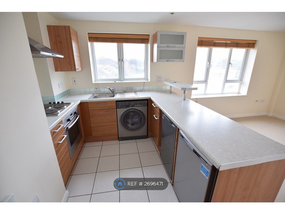 Property photo 2 of 11