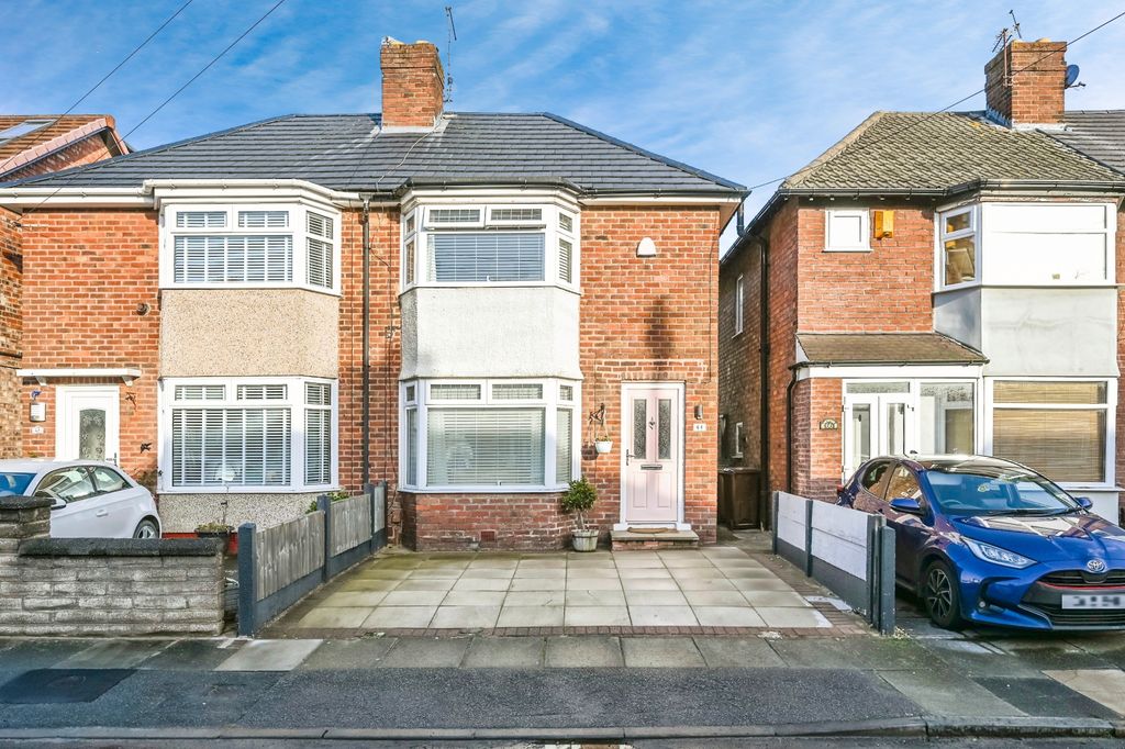 Property photo 1 of 15 Photography