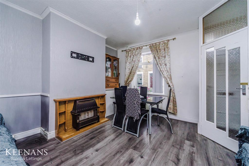 Property photo 3 of 14 3.Jpg