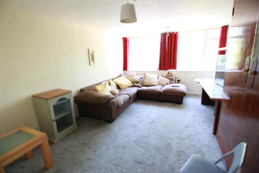 Property photo 3 of 16 Img_0841.Jpg