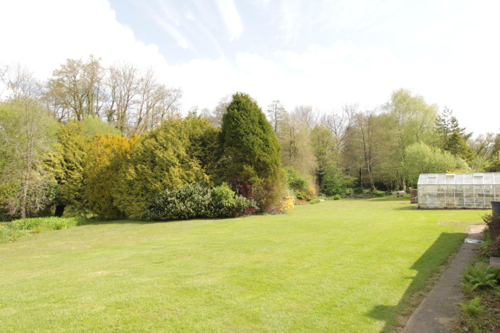 Property photo 3 of 45