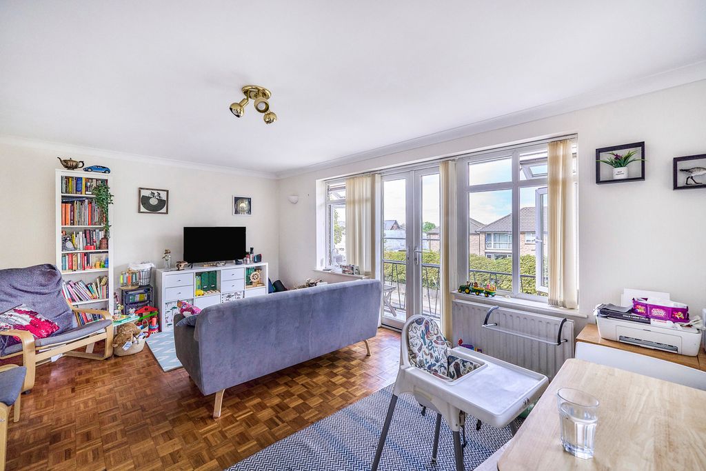 Property photo 2 of 17 Pbox-Img.Jpg