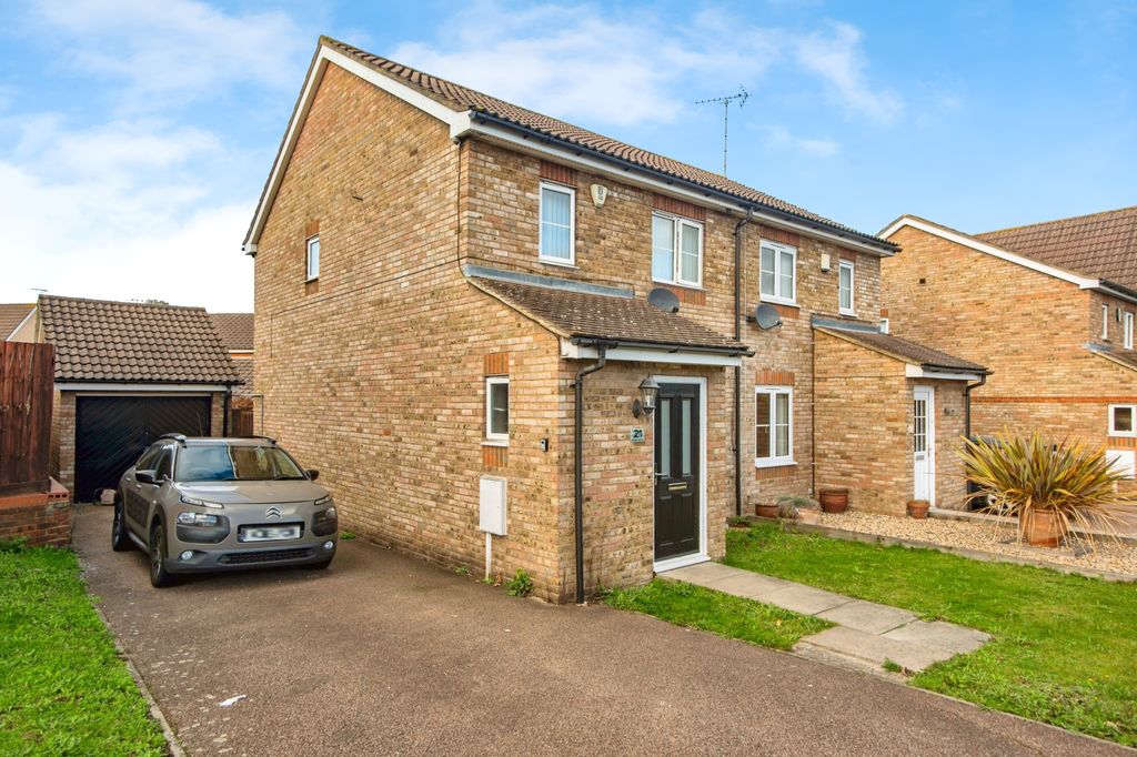 Property photo 2 of 13 Front View