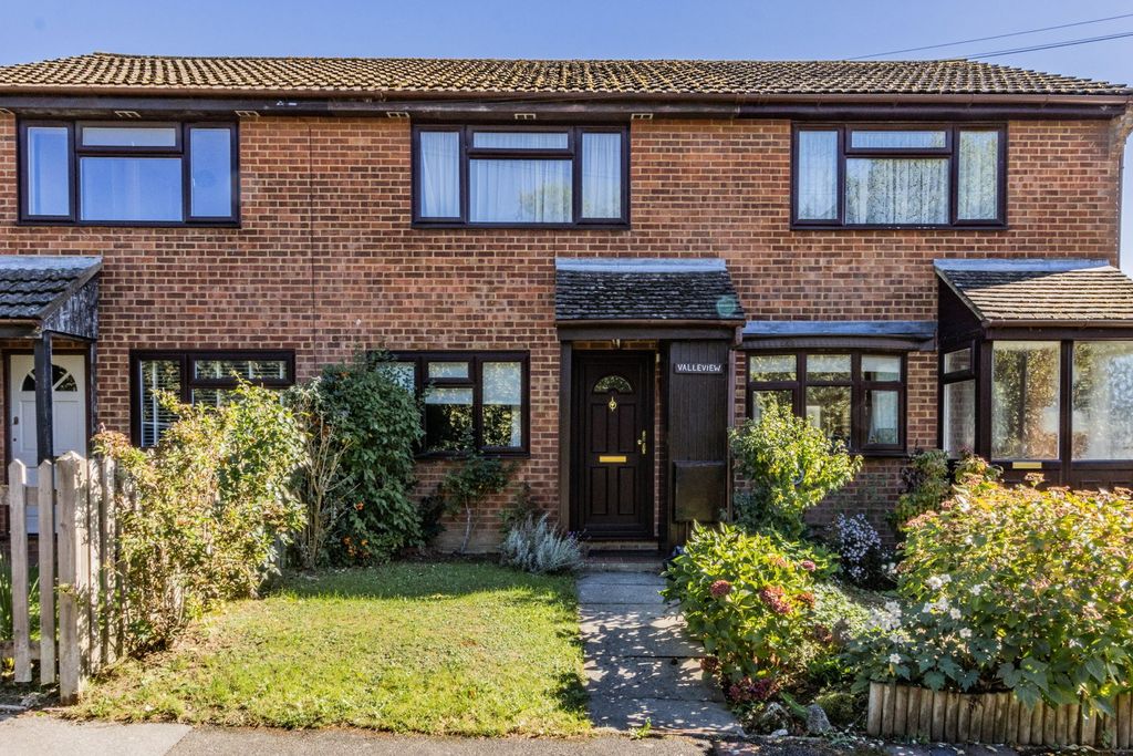 Property photo 1 of 7