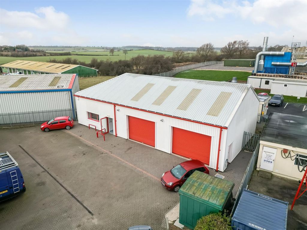 Property photo 2 of 4 Dji_0942.Jpg